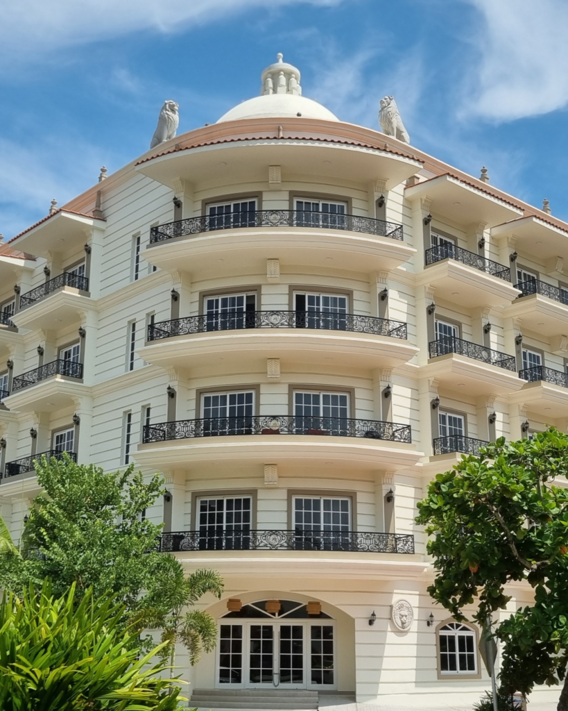 SMART INVESTMENTS palacio